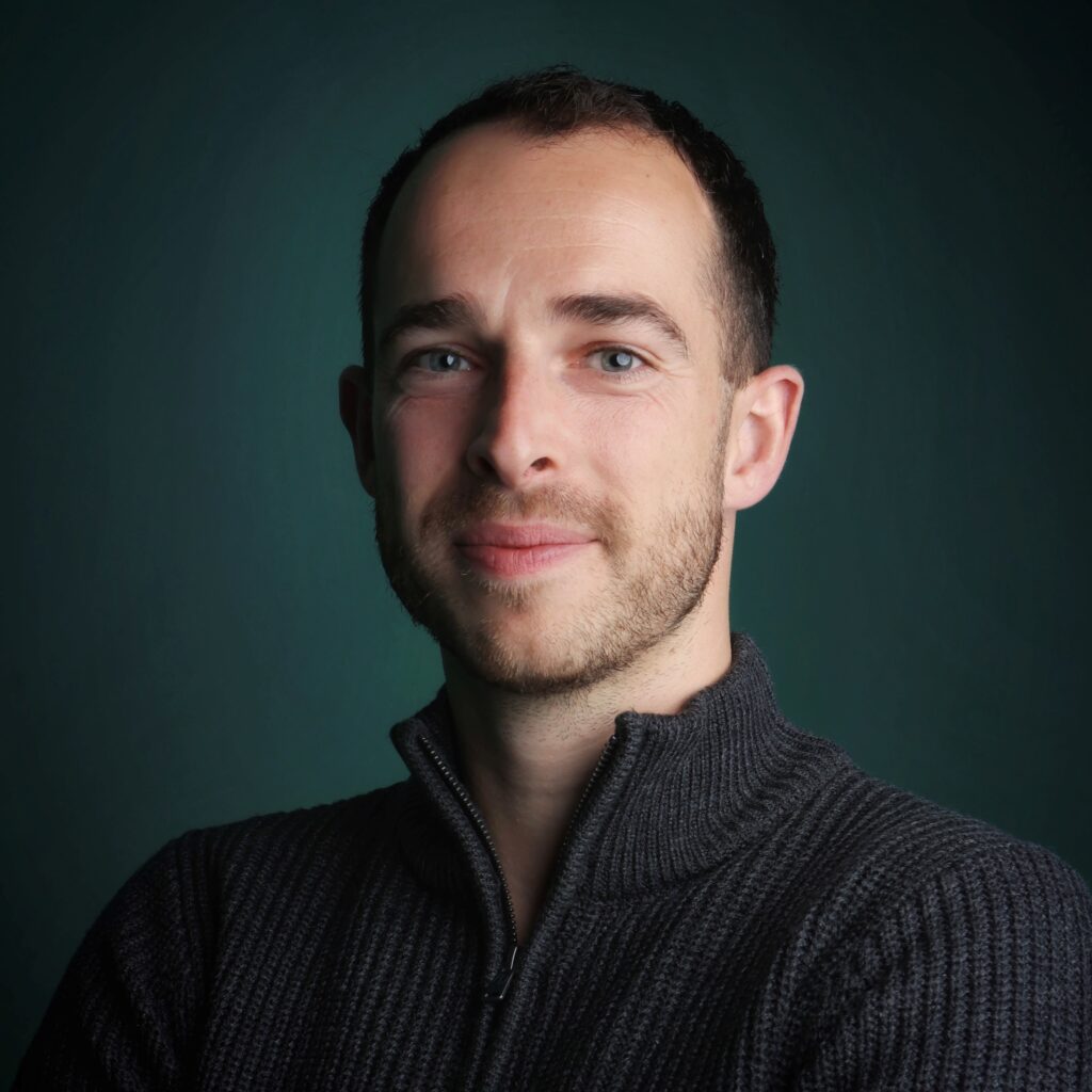 Maarten Adriaensen, Vastgoedadviseur